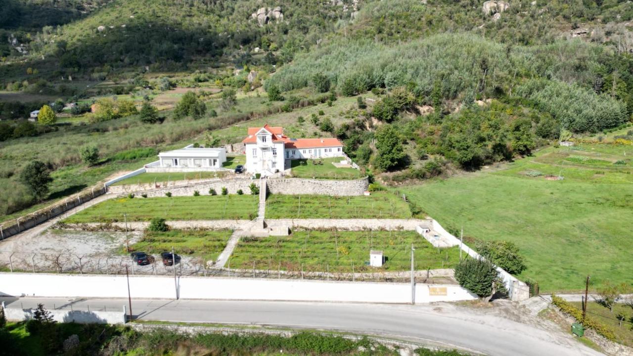 Villa Alzira Seia Luaran gambar