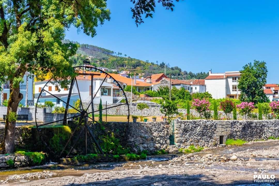 Villa Alzira Seia Luaran gambar